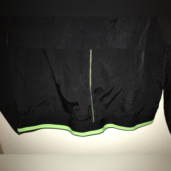 Russell Lightweight Black Jacket| Size 14-16 XL NWT, on SALE, super cute, unisex - Picture 9 of 12